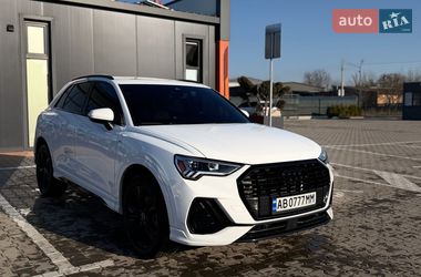 Внедорожник / Кроссовер Audi Q3 2023 в Виннице