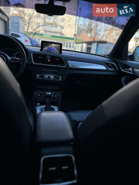 Позашляховик / Кросовер Audi Q3 2016 в Тернополі