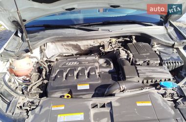Внедорожник / Кроссовер Audi Q3 2015 в Хмельницком
