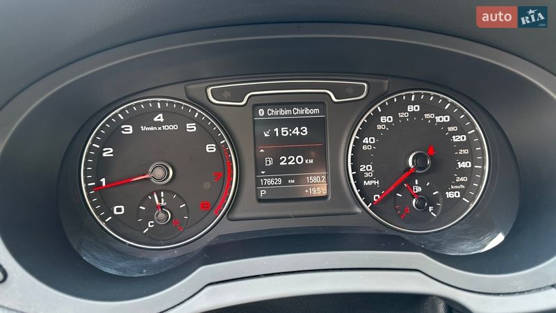 Позашляховик / Кросовер Audi Q3 2014 в Львові