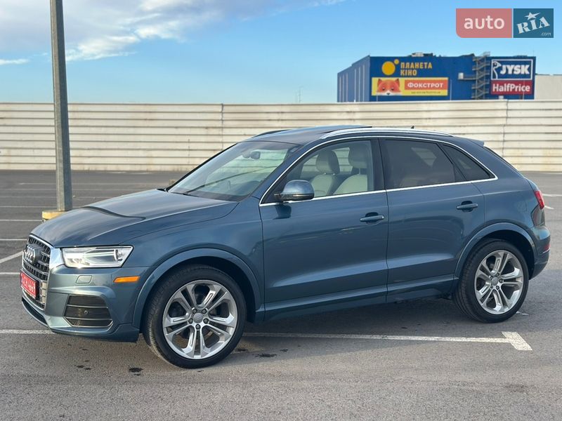 Внедорожник / Кроссовер Audi Q3 2016 в Львове