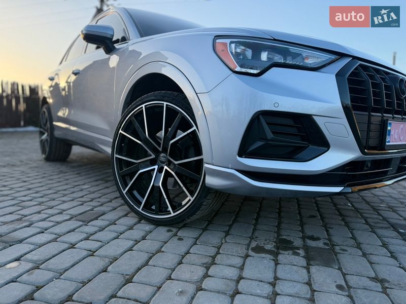 Позашляховик / Кросовер Audi Q3 2020 в Тернополі