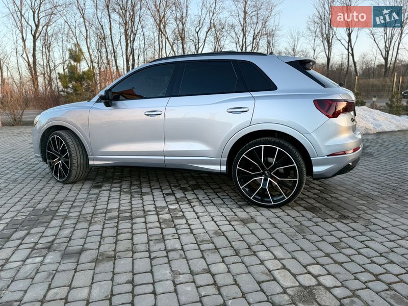 Позашляховик / Кросовер Audi Q3 2020 в Тернополі