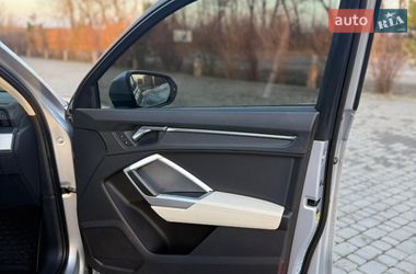 Позашляховик / Кросовер Audi Q3 2020 в Тернополі