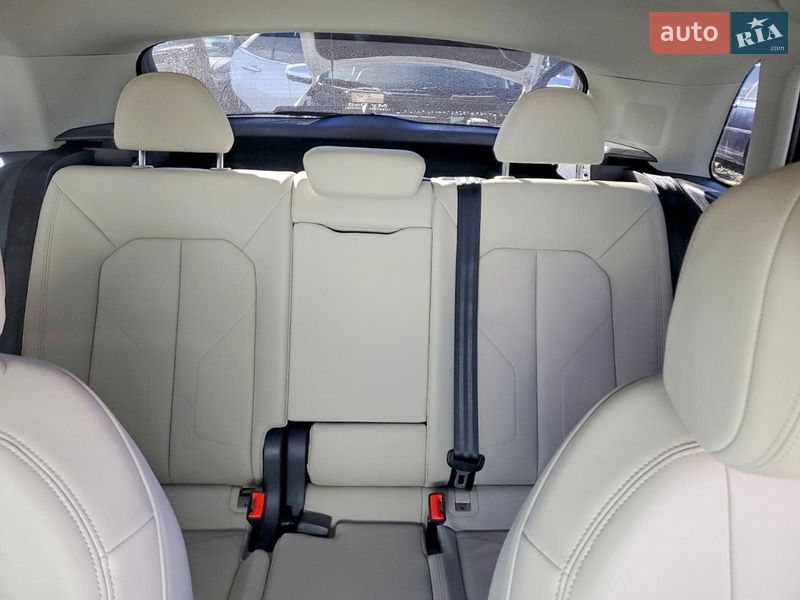 Внедорожник / Кроссовер Audi Q3 2020 в Львове