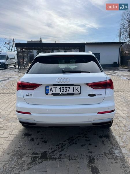 Внедорожник / Кроссовер Audi Q3 2020 в Ивано-Франковске