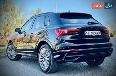 Внедорожник / Кроссовер Audi Q3 2023 в Одессе