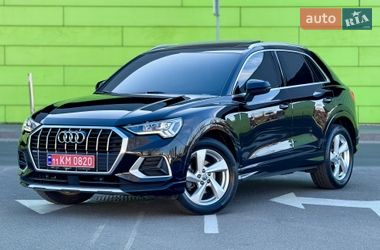 Позашляховик / Кросовер Audi Q3 2020 в Києві