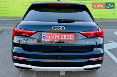 Внедорожник / Кроссовер Audi Q3 2020 в Киеве