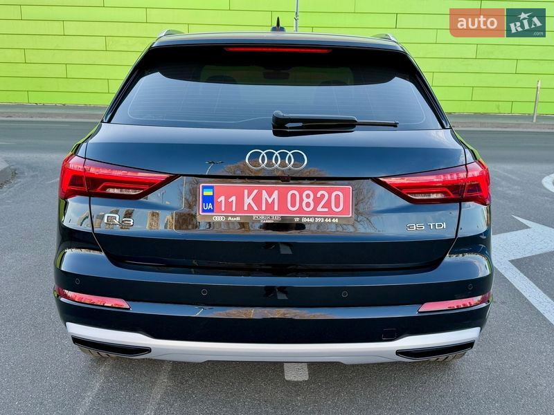 Внедорожник / Кроссовер Audi Q3 2020 в Киеве