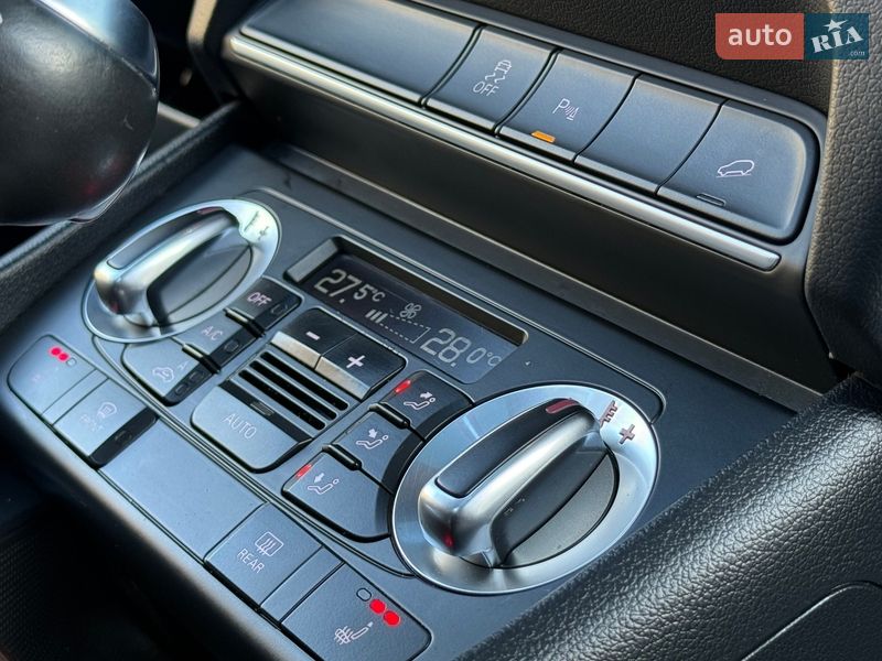 Внедорожник / Кроссовер Audi Q3 2015 в Дрогобыче