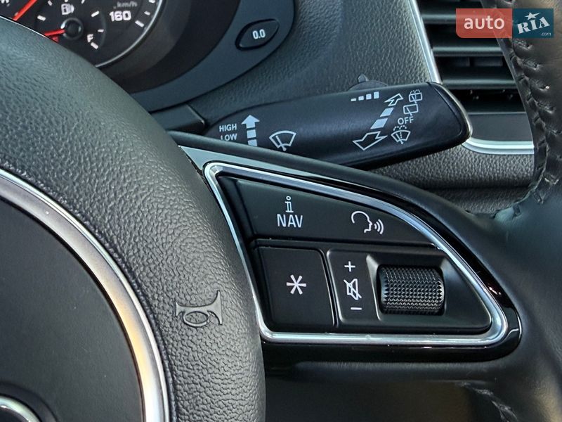 Внедорожник / Кроссовер Audi Q3 2015 в Дрогобыче