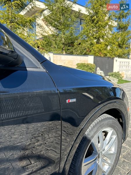 Внедорожник / Кроссовер Audi Q3 2018 в Львове