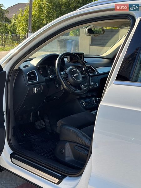 Позашляховик / Кросовер Audi Q3 2011 в Гусятині