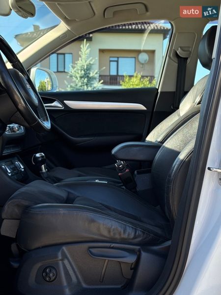 Позашляховик / Кросовер Audi Q3 2011 в Гусятині