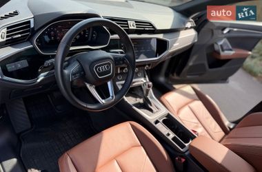 Внедорожник / Кроссовер Audi Q3 2023 в Одессе