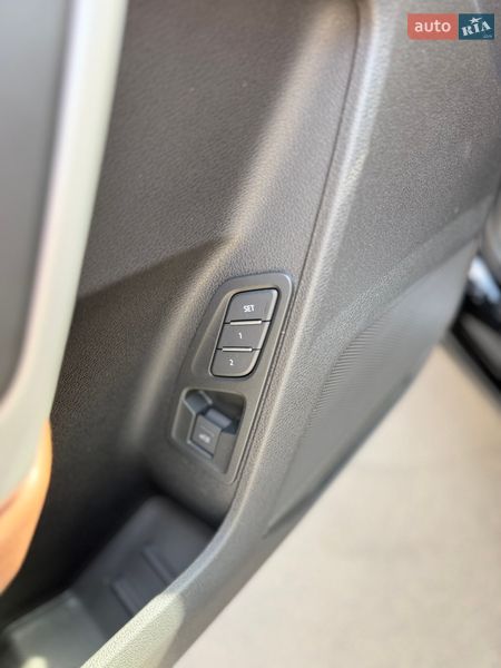 Внедорожник / Кроссовер Audi Q3 2023 в Одессе