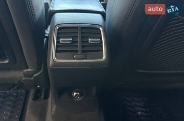 Внедорожник / Кроссовер Audi Q3 2011 в Киеве