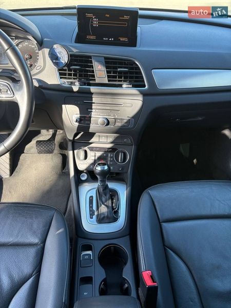 Позашляховик / Кросовер Audi Q3 2015 в Києві