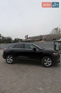 Внедорожник / Кроссовер Audi Q3 2020 в Хмельницком