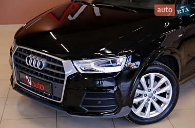 Внедорожник / Кроссовер Audi Q3 2018 в Одессе