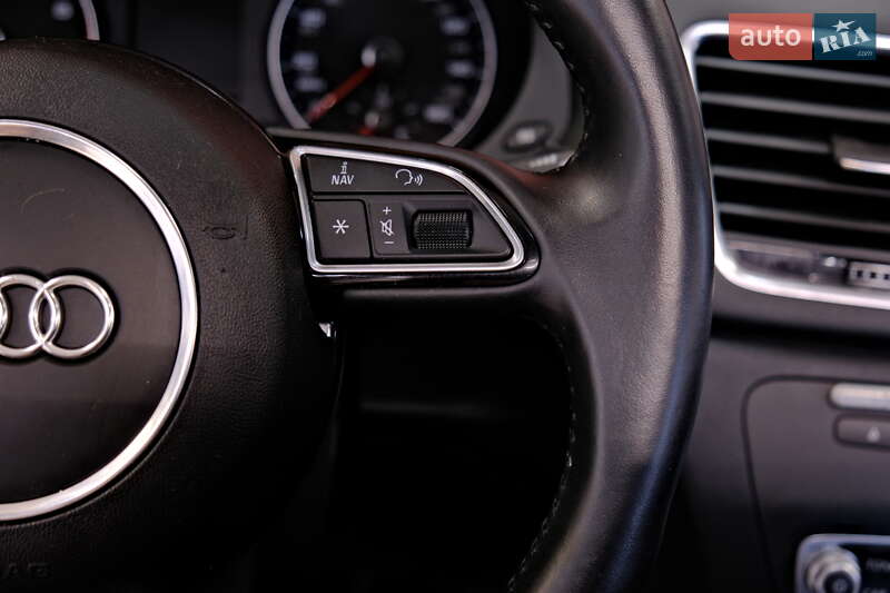 Позашляховик / Кросовер Audi Q3 2018 в Одесі