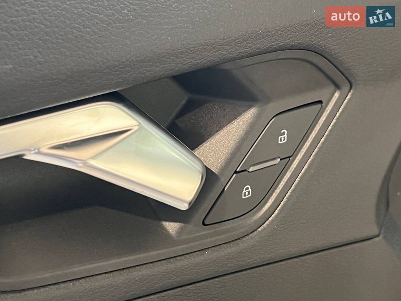 Внедорожник / Кроссовер Audi Q3 2022 в Одессе