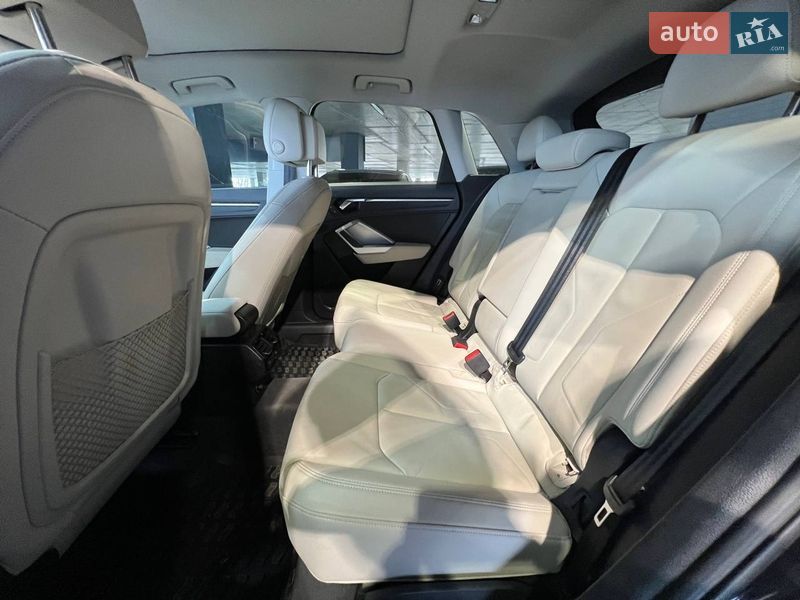 Внедорожник / Кроссовер Audi Q3 2022 в Одессе