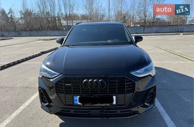 Внедорожник / Кроссовер Audi Q3 2024 в Киеве