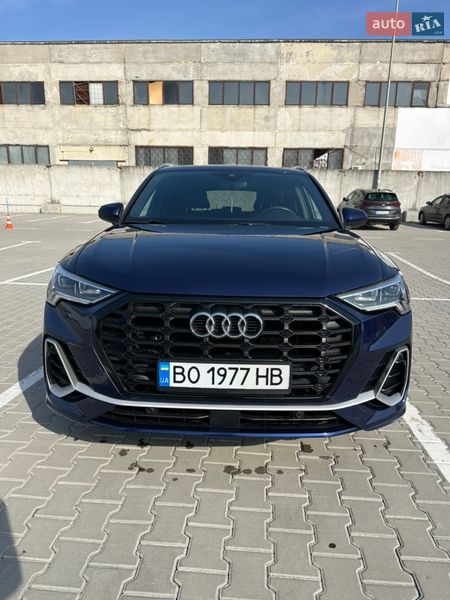 Внедорожник / Кроссовер Audi Q3 2020 в Тернополе