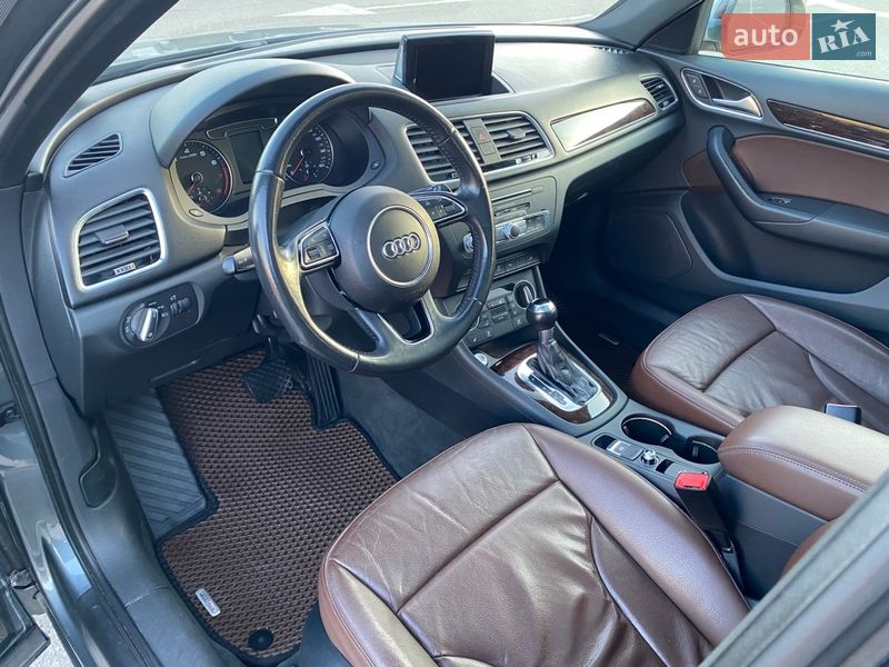 Позашляховик / Кросовер Audi Q3 2016 в Києві