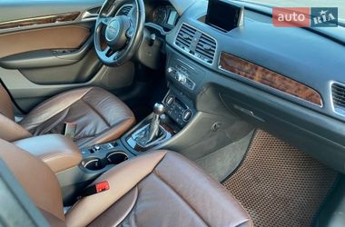 Позашляховик / Кросовер Audi Q3 2016 в Києві
