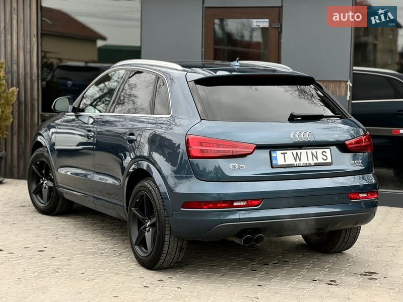 Внедорожник / Кроссовер Audi Q3 2017 в Одессе