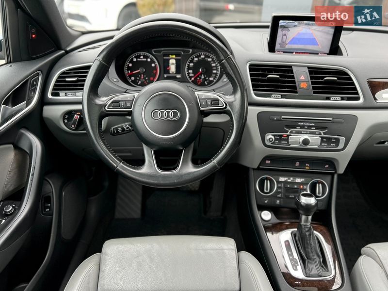 Внедорожник / Кроссовер Audi Q3 2017 в Одессе