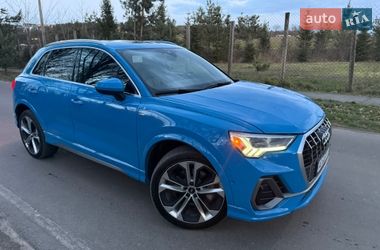 Позашляховик / Кросовер Audi Q3 2020 в Ужгороді