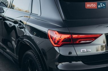 Внедорожник / Кроссовер Audi Q3 2019 в Одессе