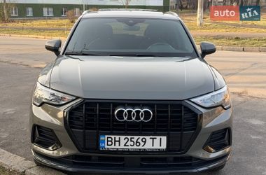 Внедорожник / Кроссовер Audi Q3 2020 в Николаеве
