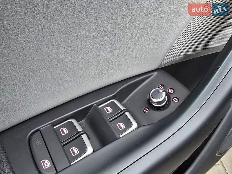 Внедорожник / Кроссовер Audi Q3 2017 в Ужгороде фото 44 Внедорожник / Кроссовер Audi Q3 2017 в Ужгороде