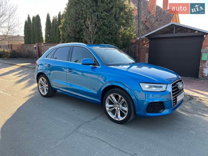 Внедорожник / Кроссовер Audi Q3 2015 в Киеве