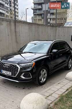 Внедорожник / Кроссовер Audi Q3 2019 в Львове