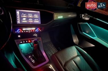 Внедорожник / Кроссовер Audi Q3 2020 в Киеве