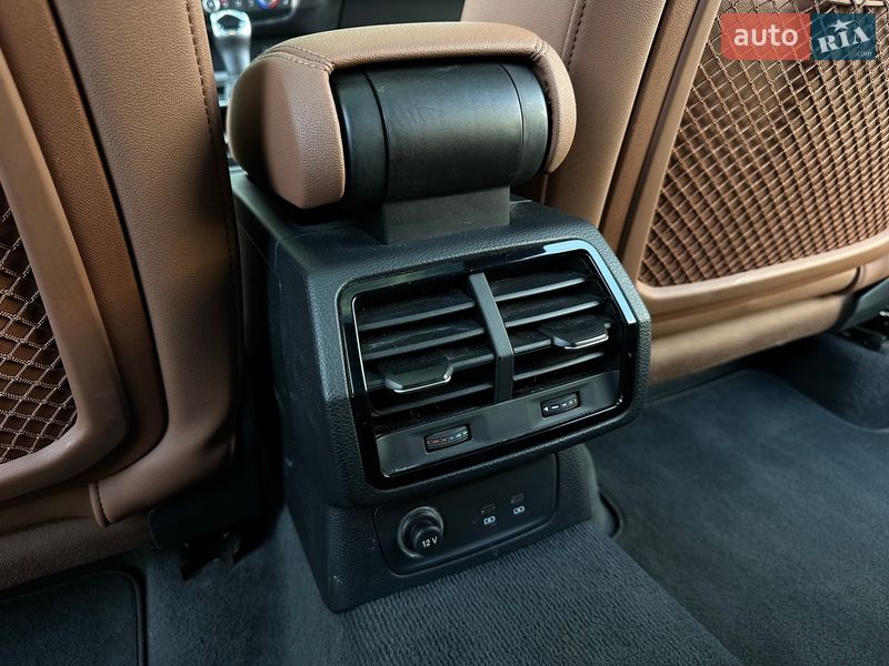 Внедорожник / Кроссовер Audi Q3 2019 в Киеве фото 60 Внедорожник / Кроссовер Audi Q3 2019 в Киеве