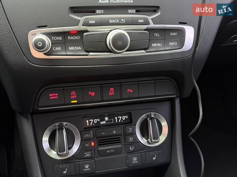 Позашляховик / Кросовер Audi Q3 2012 в Золочеві фото 28 Позашляховик / Кросовер Audi Q3 2012 в Золочеві