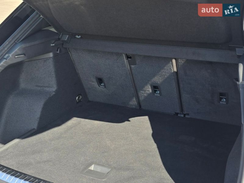 Позашляховик / Кросовер Audi Q3 2022 в Харкові фото 10 Позашляховик / Кросовер Audi Q3 2022 в Харкові