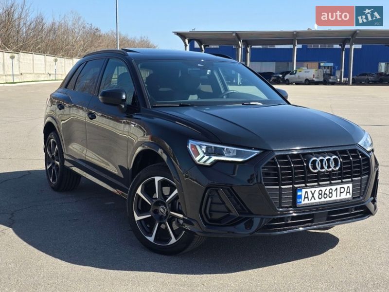 Позашляховик / Кросовер Audi Q3 2022 в Харкові фото 5 Позашляховик / Кросовер Audi Q3 2022 в Харкові