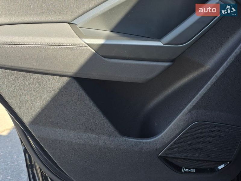 Позашляховик / Кросовер Audi Q3 2022 в Харкові фото 17 Позашляховик / Кросовер Audi Q3 2022 в Харкові