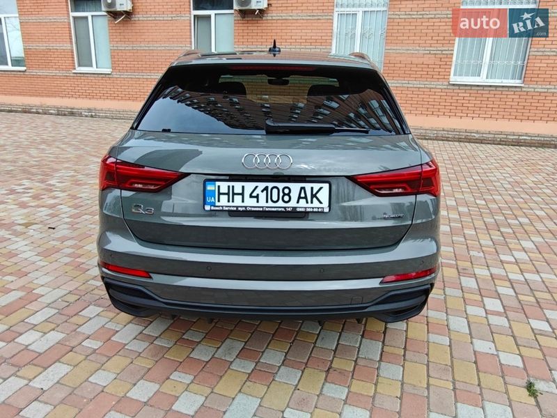 Позашляховик / Кросовер Audi Q3 2025 в Одесі фото 7 Позашляховик / Кросовер Audi Q3 2025 в Одесі