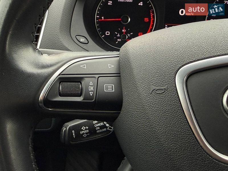 Позашляховик / Кросовер Audi Q3 2018 в Києві фото 25 Позашляховик / Кросовер Audi Q3 2018 в Києві