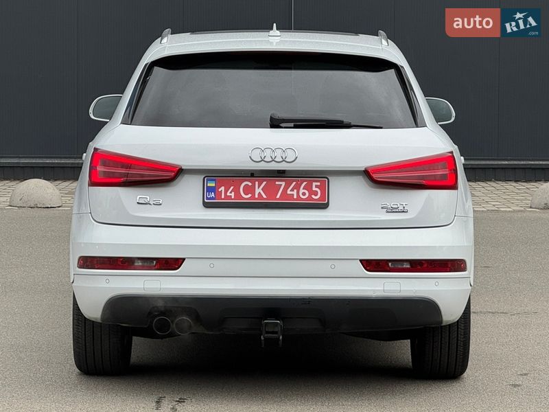 Внедорожник / Кроссовер Audi Q3 2017 в Киеве