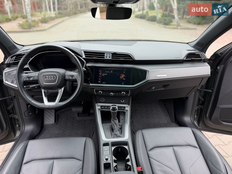 Внедорожник / Кроссовер Audi Q3 2020 в Одессе фото 24 Внедорожник / Кроссовер Audi Q3 2020 в Одессе